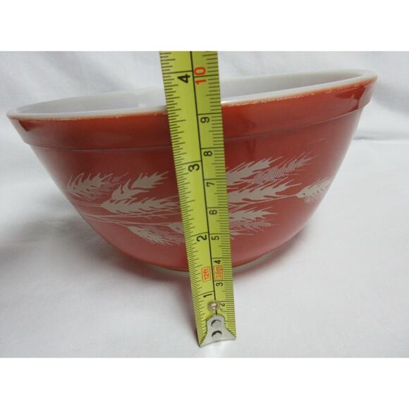 Vintage Pyrex 402 Autumn Harvest Wheat Pattern Nesting Mixing Bowl 1.5 Qt. USA - Picture 9 of 9